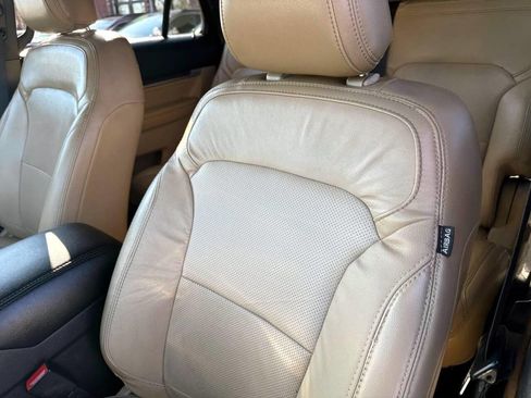 Used 2017 Ford Explorer Limited FWD image 14