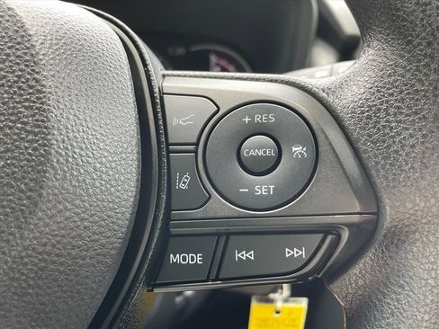 Used 2025 Toyota RAV4 LE FWD image 23