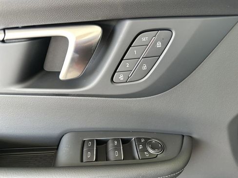 New 2025 Buick Enclave Sport Touring w/ Power Package image 11