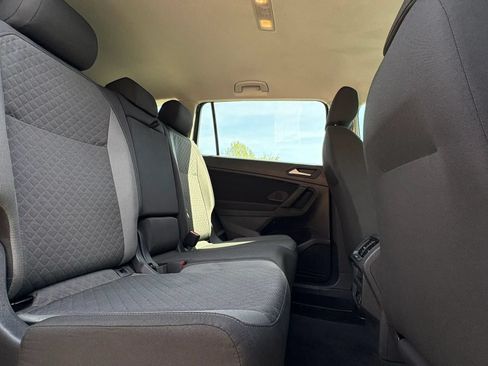 Used 2019 Volkswagen Tiguan S FWD image 28
