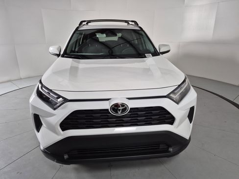 New 2025 Toyota RAV4 XLE image 8