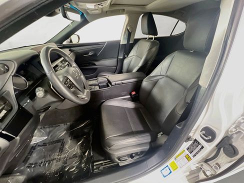 Used 2022 Lexus ES 350 w/ Accessory Package FWD image 18