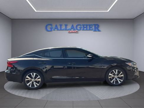 Used 2017 Nissan Maxima 3.5 SL FWD image 3