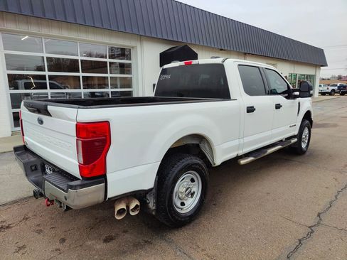 Used 2022 Ford F250 XLT w/ XLT Value Package AWD/4WD image 8