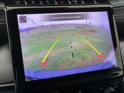 Used 2022 Jeep Grand Cherokee L Limited image 22