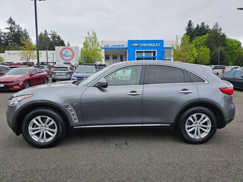 Used 2017 INFINITI QX70 AWD image 8