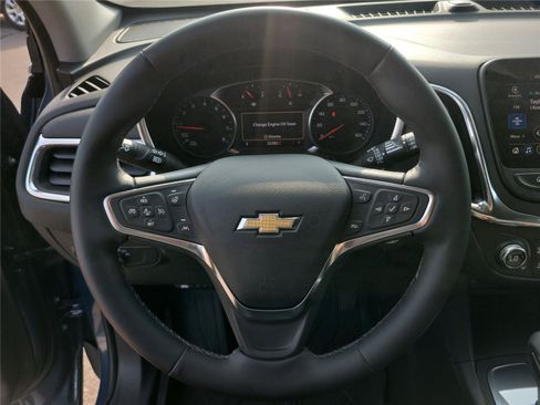 Used 2024 Chevrolet Equinox LT FWD image 20