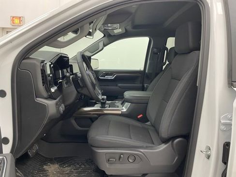 New 2026 Chevrolet Silverado 1500 RST w/ Z71 Off-Road Package image 9