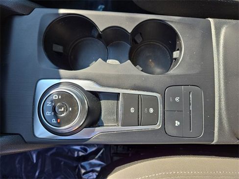 Used 2022 Ford Escape S image 21