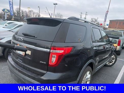 Used 2014 Ford Explorer XLT w/ Equipment Group 202A image 8