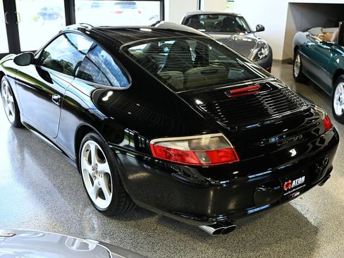 Used 2003 Porsche 911 Carrera RWD image 4