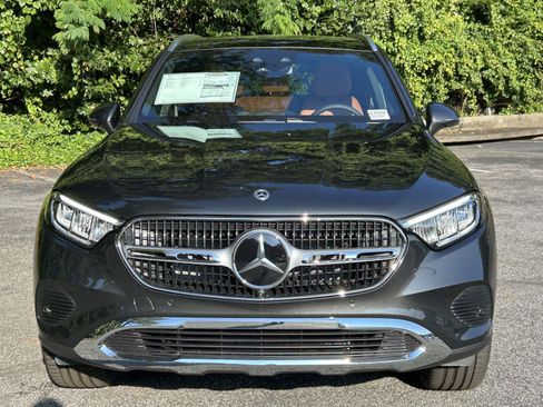 New 2027 Mercedes-Benz GLC 300 image 3