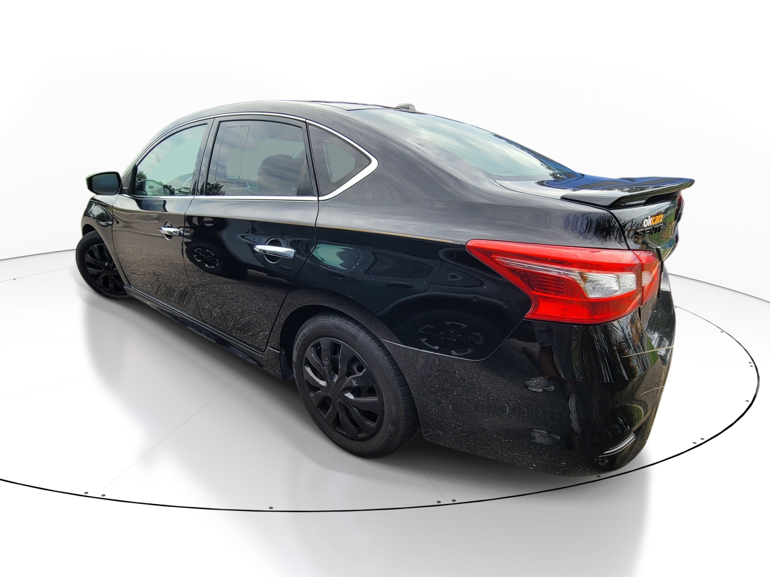 Used 2018 Nissan Sentra SR FWD image 6