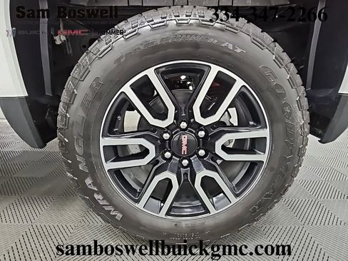 New 2026 GMC Sierra 1500 AT4 w/ AT4 Premium Package AWD/4WD image 43