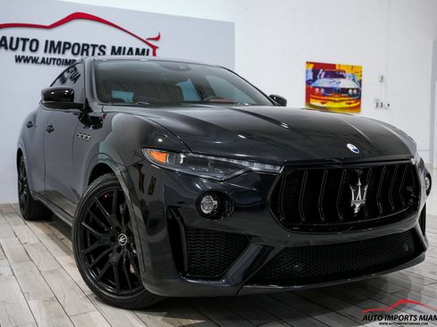 Used 2022 Maserati Levante Modena S AWD/4WD image 28