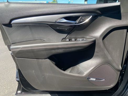 Used 2024 Buick Envision Sport Touring image 35