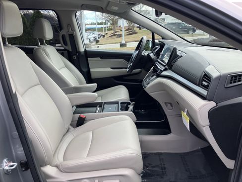 Certified 2025 Honda Odyssey EX-L image 36