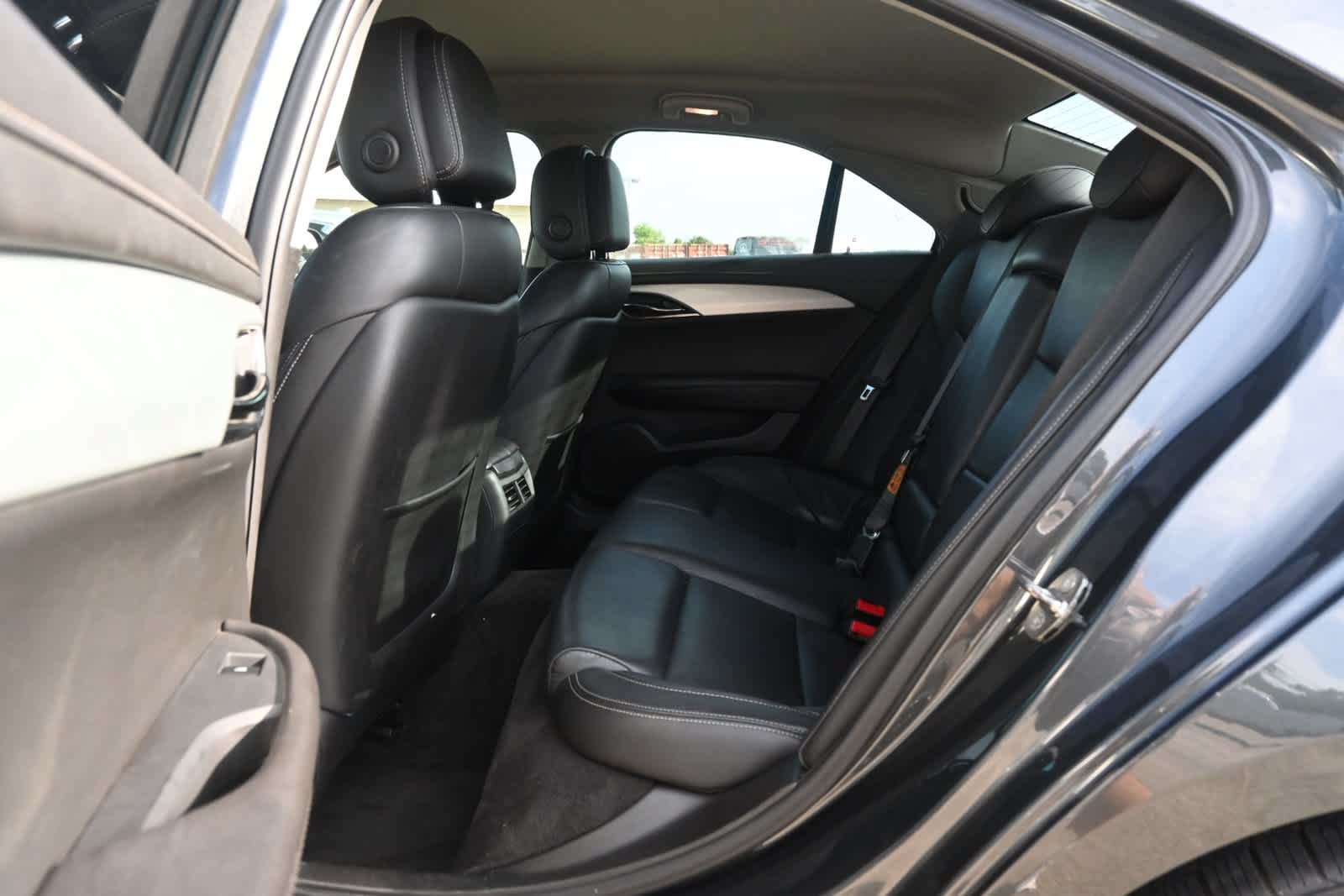 Used 2014 Cadillac ATS Luxury w/ Cold Weather Package RWD image 19