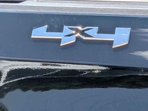 Used 2019 GMC Sierra 1500 SLT w/ SLT Premium Package AWD/4WD image 13