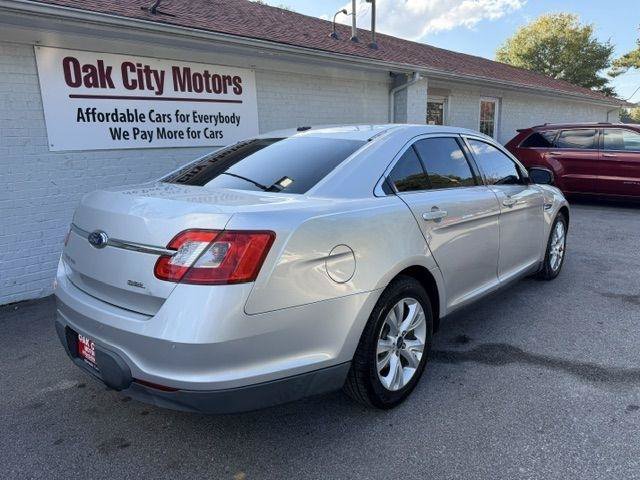 Used 2011 Ford Taurus SEL w/ 201A Rapid Spec Order Code FWD image 5