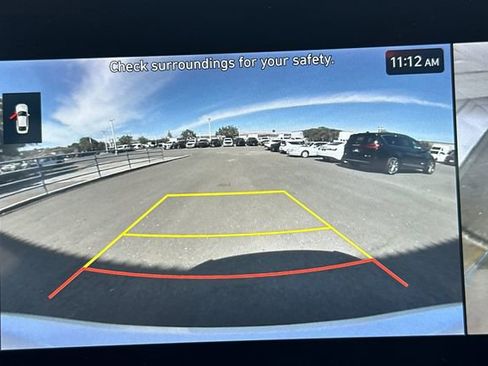 Used 2024 Hyundai Elantra Limited image 20