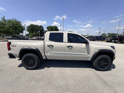 New 2026 Chevrolet Colorado Trail Boss AWD/4WD image 4
