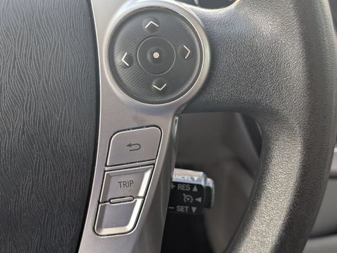 Used 2015 Toyota Prius V Three FWD image 15