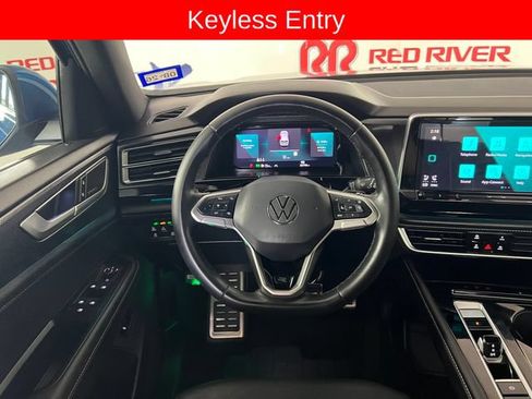 Used 2024 Volkswagen Atlas Cross Sport SEL Premium R-Line AWD/4WD image 15