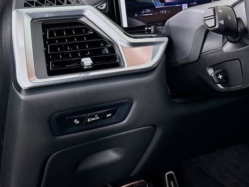 Certified 2026 BMW X5 xDrive50e image 10