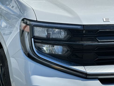Certified 2025 Ford Expedition Max Platinum AWD/4WD image 8