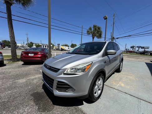Used 2015 Ford Escape SE AWD/4WD image 4