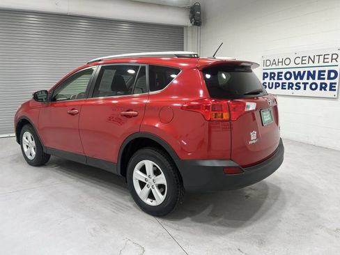 Used 2014 Toyota RAV4 XLE AWD/4WD image 6