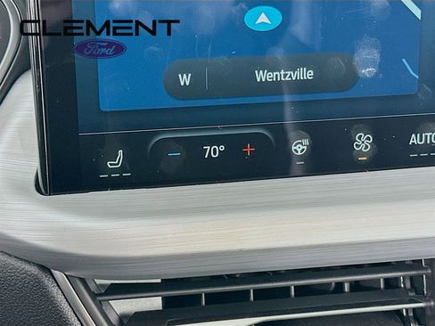 New 2025 Ford Escape SE w/ PHEV Premium Package image 21