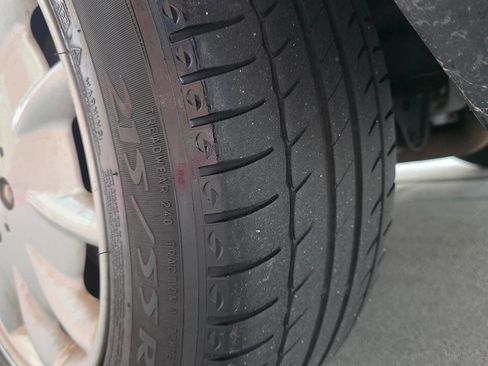 Used 1998 Mercedes-Benz E 320 Sedan image 31