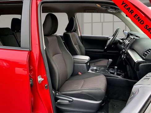 Used 2023 Toyota 4Runner TRD Off-Road image 7