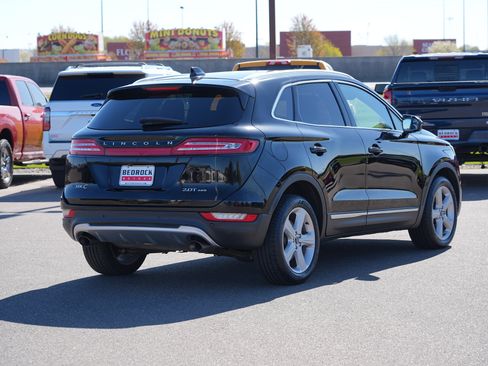 Used 2017 Lincoln MKC Premiere AWD/4WD image 3