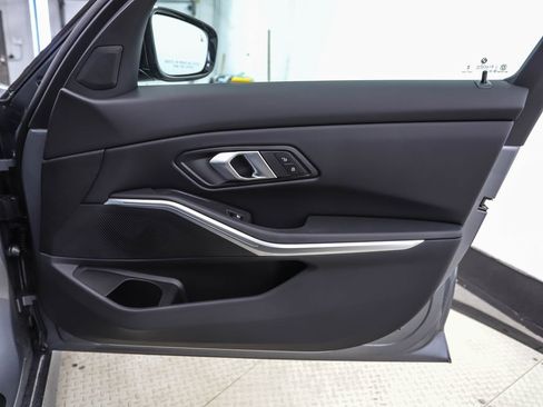 New 2026 BMW 330i xDrive Sedan w/ M Sport Package AWD/4WD image 29