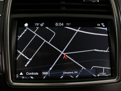 Used 2016 Lincoln MKX Select w/ Select Plus Package AWD/4WD image 27
