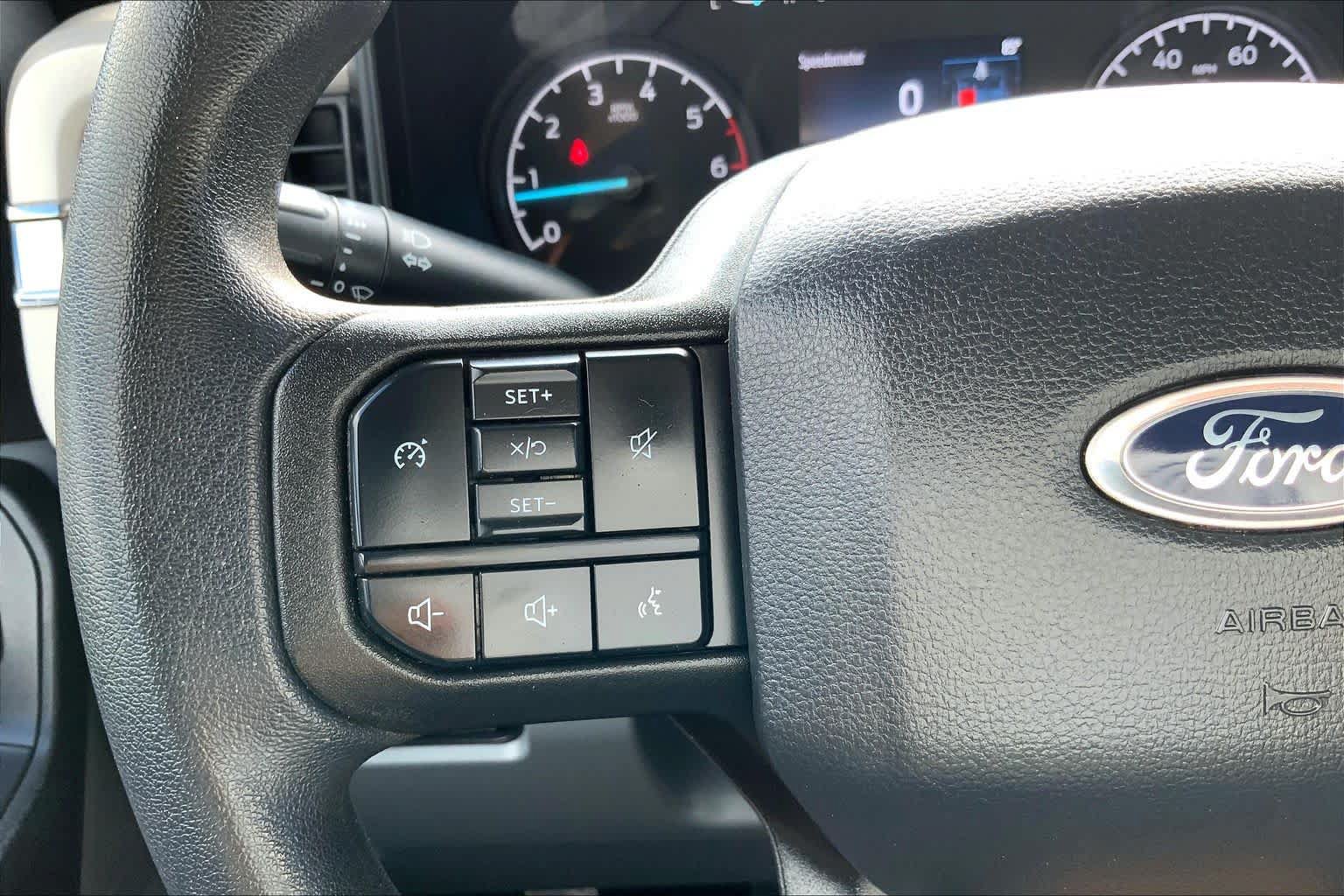 Used 2024 Ford F250 XL RWD image 23
