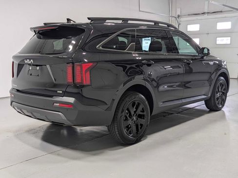 Used 2023 Kia Sorento S AWD/4WD image 8