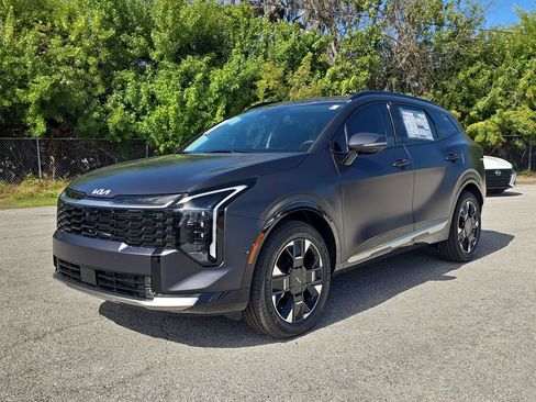 New 2026 Kia Sportage SX AWD/4WD image 4
