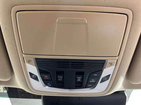 Used 2024 Acura RDX w/ Technology Package AWD/4WD image 29