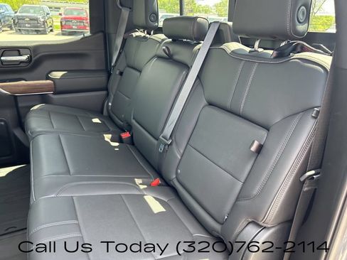 Certified 2021 Chevrolet Silverado 1500 High Country w/ Technology Package AWD/4WD image 40