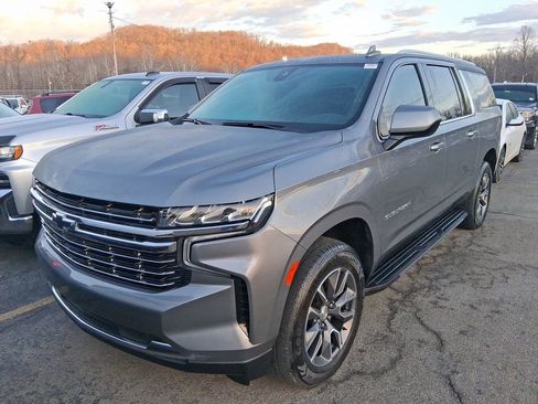 Used 2021 Chevrolet Suburban LT w/ Rear Media and Nav Package image 2