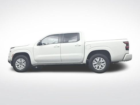 Used 2022 Nissan Frontier SV RWD image 36