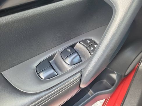 Used 2022 Nissan Rogue Sport SL FWD image 20