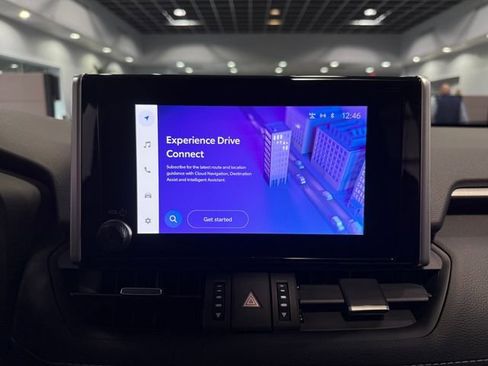 Used 2023 Toyota RAV4 XLE Premium image 20