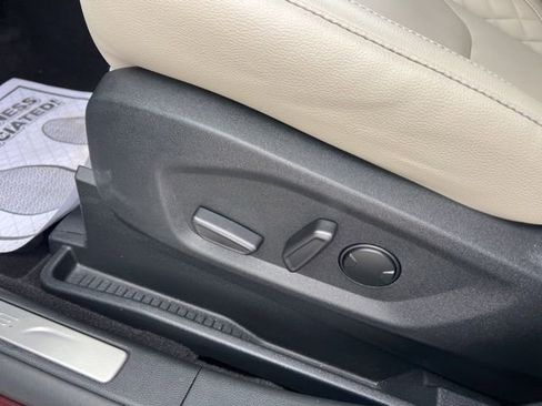 Certified 2024 Ford Edge Titanium w/ Equipment Group 301A AWD/4WD image 20