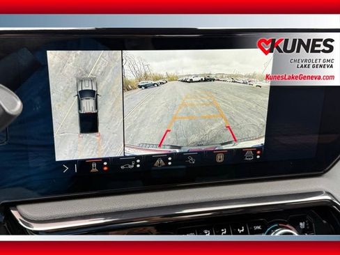 Used 2024 GMC Sierra 2500 AT4 AWD/4WD image 45