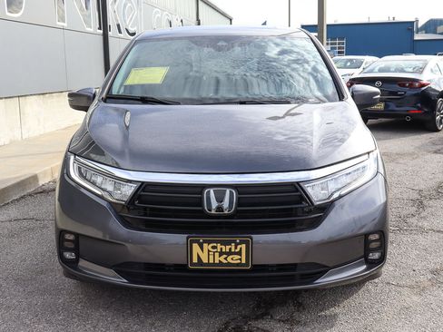 Used 2024 Honda Odyssey EX-L image 2